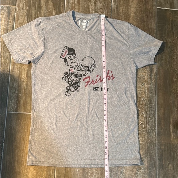 Cinch Gray Graphic Tee - Picture 5 of 5